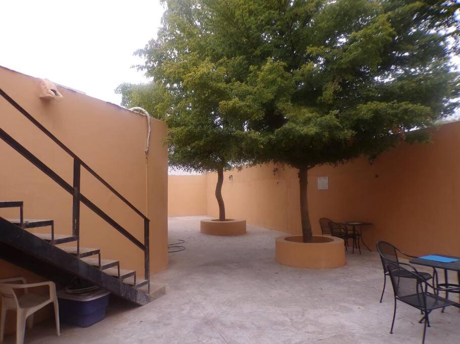 Habitacion 11 Independiente Con Mucha Privacidad ,Cerca Del Consulado , Cas , A 200 Mts Del Vado Del Rio Hermosillo Exterior foto